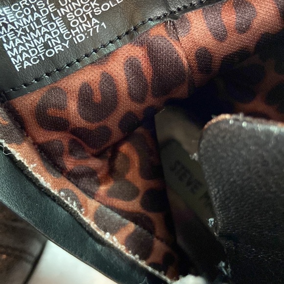 Steve Madden Combat Boot Lace up and Zipper Metallic Black Embellishments Y S3 - Picture 5 of 16